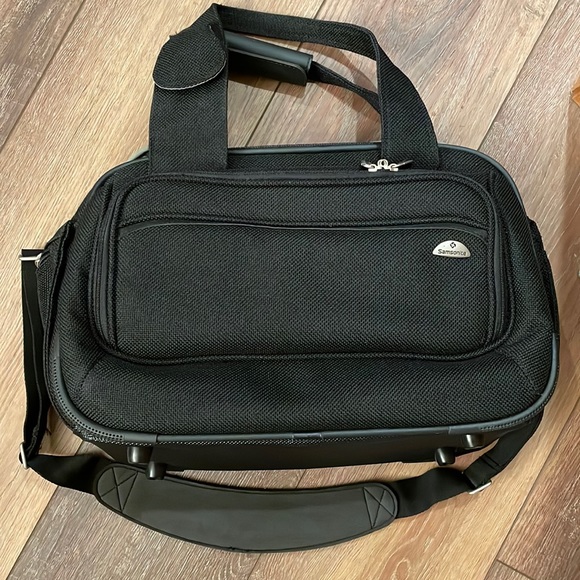Samsonite Bags Samsonite Travel Bag Poshmark
